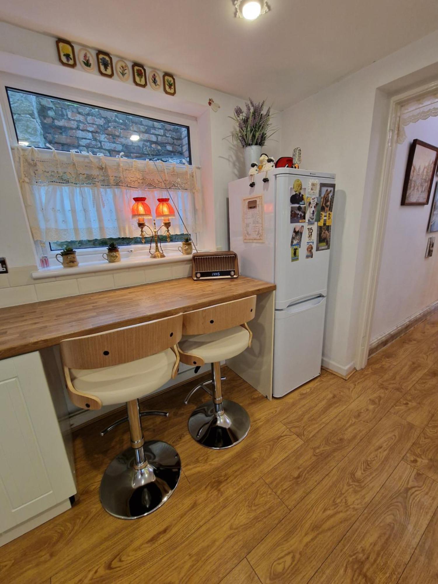 Town Cottage Ground Floor Appartment Bridgend  Extérieur photo